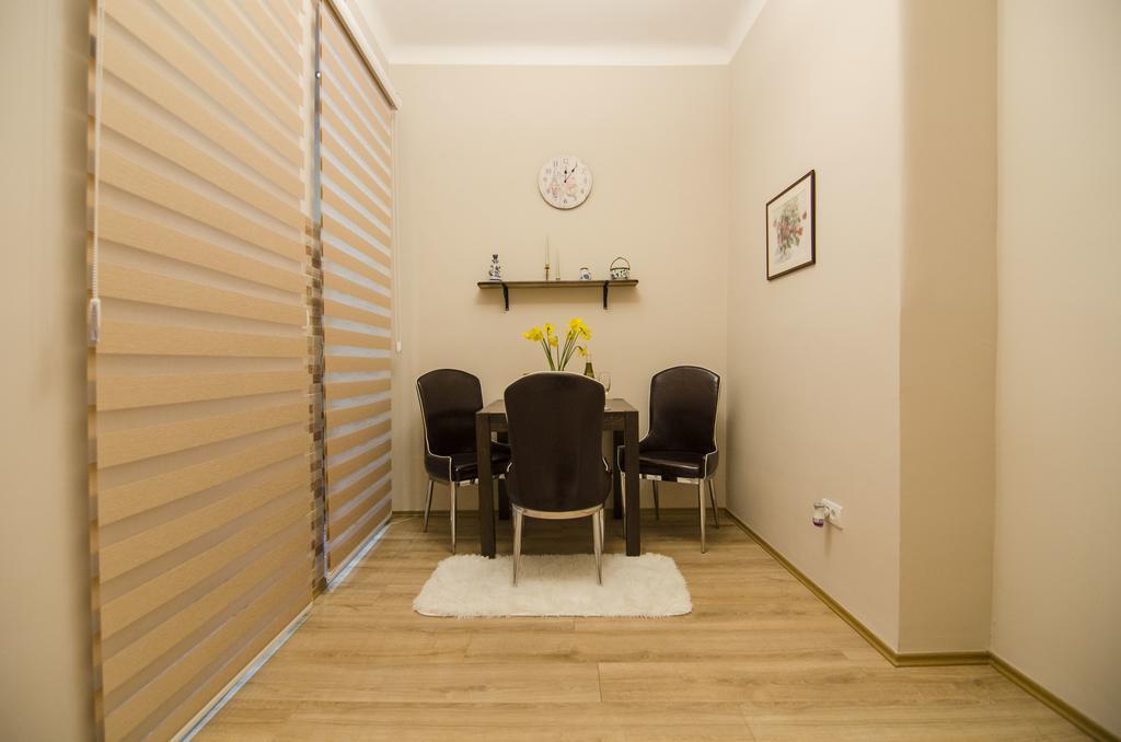 Villa Rose Belgrado Buitenkant foto